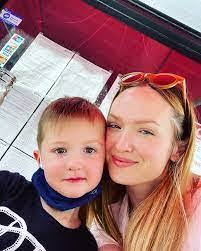 Kaylee Dermer's Instagram, Twitter & Facebook