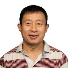 James Tuck and Huiyang Zhou Recieve Outstanding Teacher Award