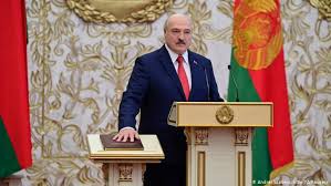 Bielorrusia, oficialmente república de bielorrusia;, es un país soberano sin litoral situado en la europa oriental que formó parte de la unión de repúblicas socialistas soviéticas (urss) hasta 1991. Belarus Eu Rejects Lukashenko Inauguration As Illegitimate News Dw 24 09 2020