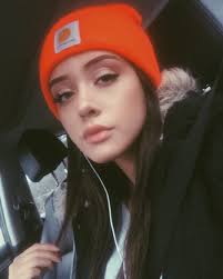 Sydnni (@NnicoleSydnni) • Facebook