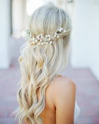 Pin Von Melli Kropp Auf Hochzeitsideen In 2020 Frisuren Hochzeit