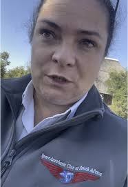 Sunday gracing our blue winter skies ❄️ #winter #blueskies #aviator  #pilotlife #aviatrix #femalepilots #cessna #aviation #letsfly #flyforfood  #fyp #xyzabc