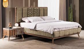 Urfa i̇pek mobilya'dan bu yaz yatak odası takımı aldık ve milyonlarca pişman olduk helal etmiyorum asla bizi çok mağdur ettiler iade alacağız dedikleri ürünü almadılar kusurlu eşya gönderdiler yenisi hala. Ipek Yatak Odasi Medusa Home