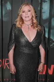It stars eric bana as handsome conman john meehan and connie britton as debra newell, the woman he seduced, swindled, and strung along. Woman Whose Real Life Story Is Depicted In Dirty John Says It Could Happen To Anyone Abc News