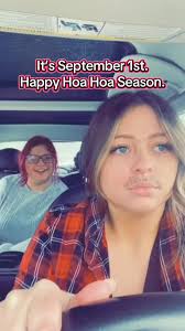 Happy Hoa Hoa Season 🍂 #hoahoa #twilight #parody #halloween #spookys...