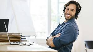 Der vollzeitkurs für den technischen betriebswirt (ihk) dauert in etwa 3 monate und findet in der regel montags bis. Karriere Mach Ich Online An Der Ihk Akademie Munchen Und Oberbayern Karriere