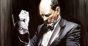 Jahrein köpeği alfred balkondan düştüğünü tweet atarak paylaştı. Alfred Pennyworth Comics Das Batman Projekt