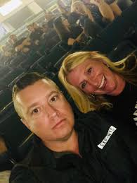 Donna Boock (@DonnaBoock)