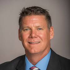 Adnan Nazer, Senior PB Wealth Management Lending Officer