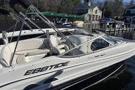 Ebbtide 2600: Powerboat Performance Report - Boats.Com