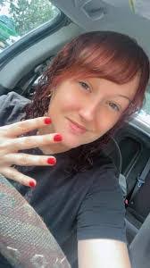 Tammy Hunsaker's Instagram, Twitter & Facebook