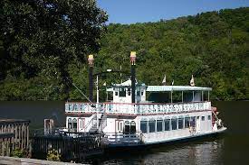 Maybe you would like to learn more about one of these? Paddle Wheel Inn Oregon Illinois