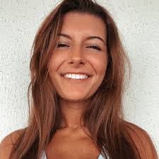 Amanda Slayden's Instagram, Twitter & Facebook