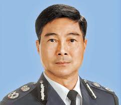 Look up in linguee suggest as a translation of 處長 é¦™æ¸¯è­¦å‹™è™•é«˜å±¤æž¶æ§‹