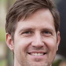 GLACIER NATIONAL PARK TRAVEL GUIDE 2024: Your Complete Planner for Epic  Trails, Hidden Gems, Scenic Drives, and Unforgettable Adventures with  Detailed Itineraries and Maps: Hilton, Alvin: 9798336810004: Amazon.com:  Books