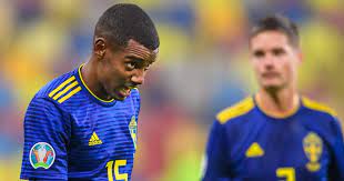 Sweden star alexander isak was forced to ask who gary lineker was after the england legend praised his euro 2020 performances.the real socieded star 0bg2jdmk1njpbm