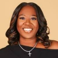 Robin Ebersole's Instagram, Twitter & Facebook