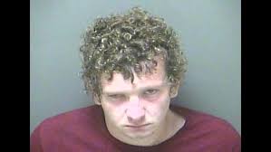 Out of gas and locked out, confessed truck thief gives up at truck stop