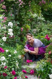 I got my start working for ina garten, testing recipes and doing social media, and i'm currently a monthly recipe contributor to new york times cooking, host of virtual cooking classes, and the author of this very website! Sarah S Cottagegarten Villa Konig