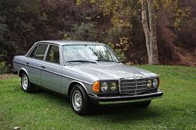 Mercedes Motoring 1980 300d Diesel Sedan Mercedes Benz 300 Mercedes Benz Mercedes Benz Classic