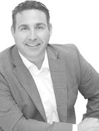 Hockey legend at CFB Halifax