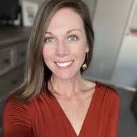 Sarah Hochberg's Instagram, Twitter & Facebook