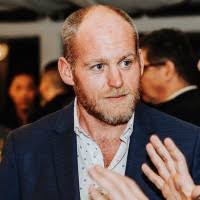 David Newcomb's Instagram, Twitter & Facebook