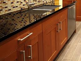 wholesale cabinets can benefit kitchen