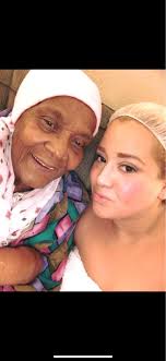 Teena Gomez and Brandon Burris's Wedding Website