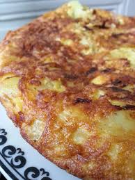 Tortilla Espagnole Omelette Aux Pommes De Terre Omelette Pomme De Terre Recettes De Cuisine Tortilla Pomme De Terre