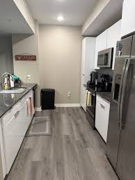 OFFERING SUBLEASE*** PLUS $500 bonus from me when you sign! -Spring 2025  semester (negotiable dates) -at The Mark in central West Campus! -Rent:  $1,100 a month + $175 garage parking spot at