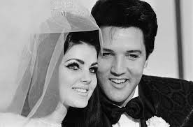 Resultado de imagem para elvis presley