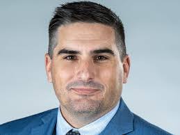 Justin Mcginley's Instagram, Twitter & Facebook