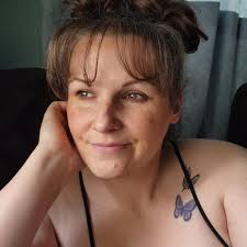 How can I make this boxed Mac & Cheese better? 🧀🤔