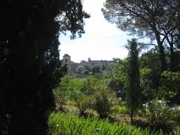 In der vaucluse gibt es inmitten unberührter natur vieles zu entdecken. Roussillon Apt Und Lourmarin