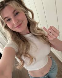 Jess Lynn (@jessylbillings) • Instagram photos and videos