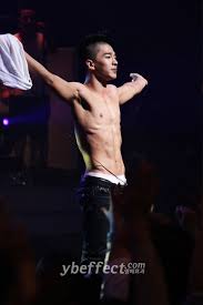 Taeyang proves his power as a solo star with the release of the bigbang. Klife On Twitter Thread Taeyang 2010 2019 2010