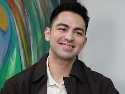 Derrick Monasterio, grateful sa mga papuring natatanggap bilang Zach sa  'SLAY'