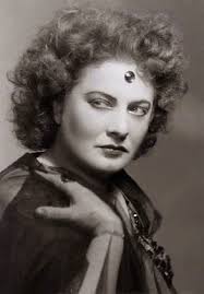 Planet Hugill: Grand if not subtle