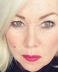 Alison Spratt's Instagram, Twitter & Facebook