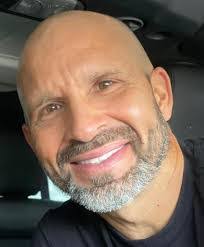 Beth Gambrell's Instagram, Twitter & Facebook