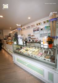 Not Just Icecream For This Popular Place On The Bracciano S Lakeside Designed By Adg Solutions In The Foreground The Orion Kt24 Vetrine Design Arredamento