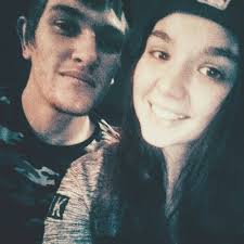 Ethan Hale (@EthanHa72469173)