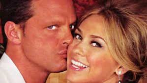 Jan 22, 2020 · the artists began their history in 2005. Periodista Mexicano Cuestiona Supuesto Inicio Del Romance Entre Luis Miguel Y Aracely Arambula Guioteca