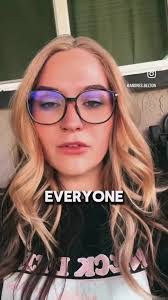 Cristina Cole's Instagram, Twitter & Facebook