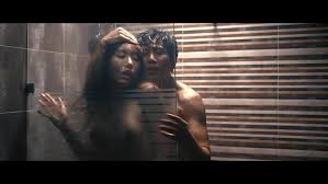 On a flight to their dream hawaii. Madam 2015 Trakt