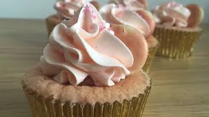 Crema al latte senza cottura: Come Fare La Crema Al Burro Americana American Buttercream Barbara Cherryglimmer Youtube