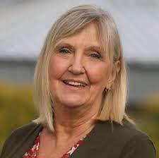 Darla Beaty's Instagram, Twitter & Facebook