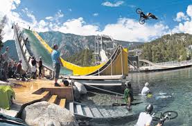Daniela zoller und johannes köck gewinnen in der area 47 im ötztal. Osterreich Freier Fall Reise Stuttgarter Zeitung