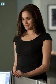 Everyday low prices and free delivery on eligible orders. Spoilertv Meghan Markle Suits Suits Tv Shows Suits Rachel